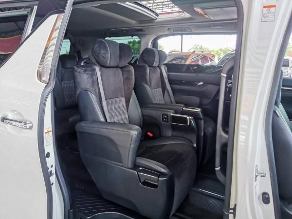 2015​ TOYOTA  ALPHARD 2.5​ SC PACKAGE รูปที่ 5